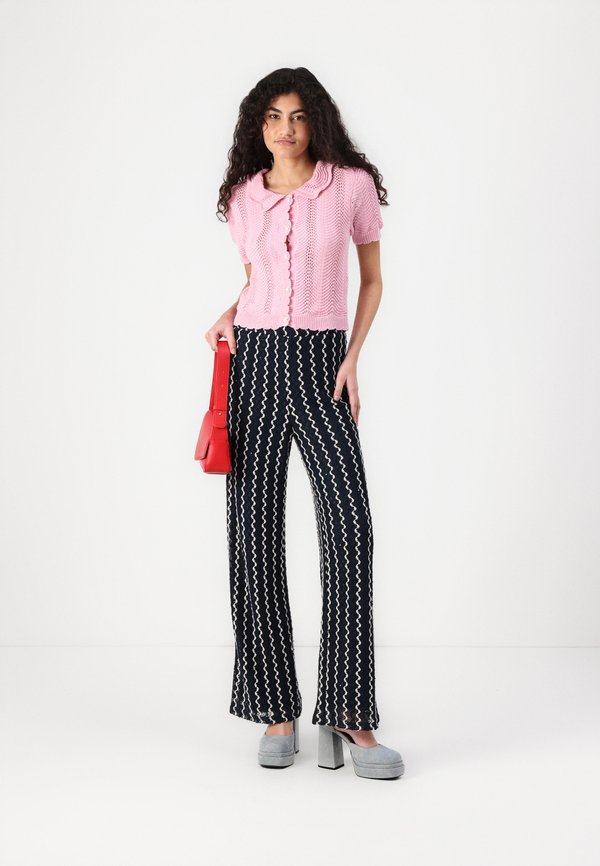VIELLEN WIDE FIT PANTS - Trousers3