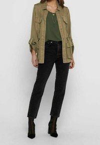 ONLY Tunn jacka - brown