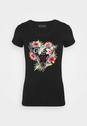 Schwarzes T-Shirt mit kurzen Ärmeln und Guess-Logo innerhalb eines Dreiecks, umgeben von pinkfarbenen Blumen und grünen Blättern auf der Vorderseite.