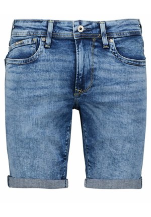 Jeansshorts in Hellblau mit verblasstem Finish, fünf Taschen, Gürtelschlaufen und umgeschlagenem Saum, mit gelben Nähten und silbernem Zubehör.