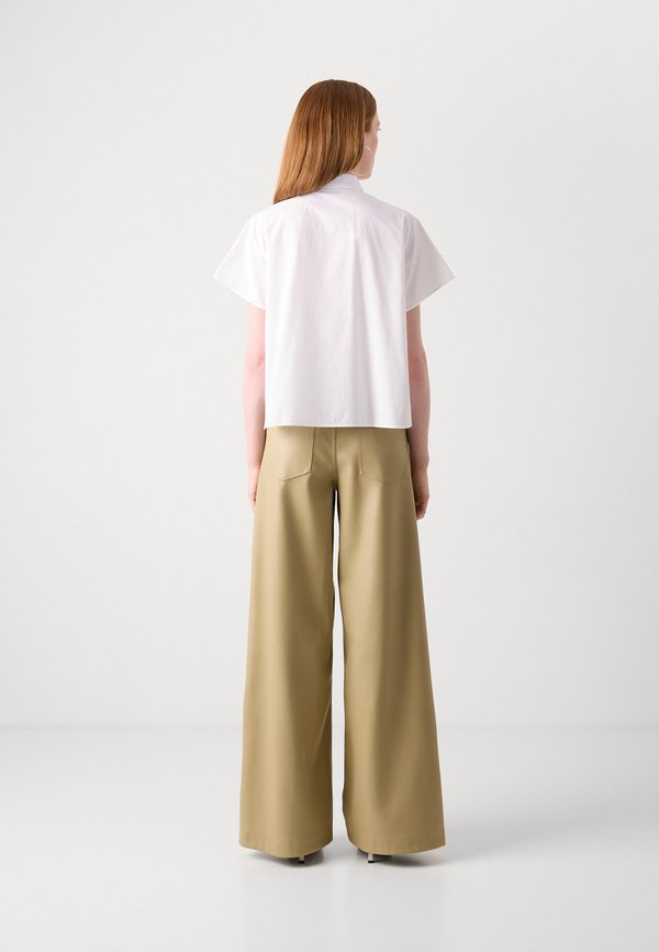 BIXINA - Button-down blouse3