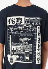 BDG Urban Outfitters HOME SWEET HOME TEE - T-shirt print - black