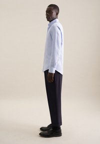 Seidensticker Hemd - light blue