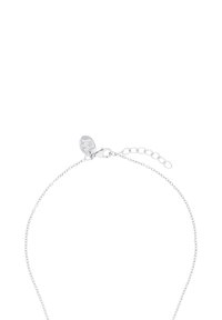 Silverfärgad kedjesmycke med en strukturerad oval berlock och lås; har en justerbar längd med en enkel, delikat design.