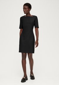 s.Oliver BLACK LABEL Sukienka letnia