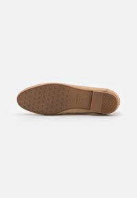 Anna Field Wide Fit Scarpe senza lacci - camel