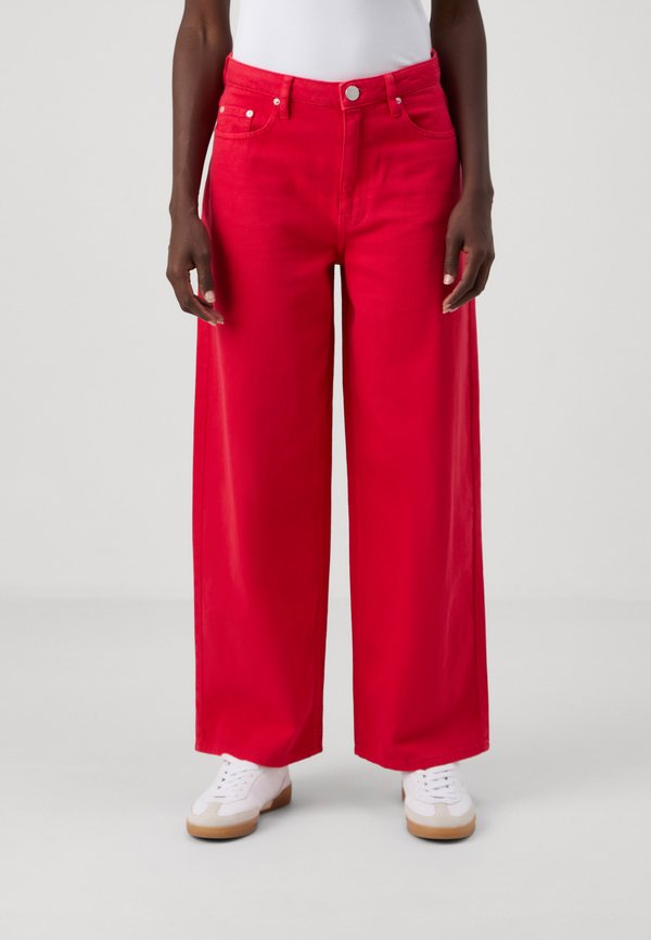 FOSS - Relaxed fit jeans - lollipop