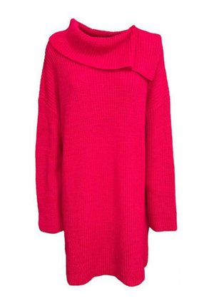 Pull en laine oversized rose vif avec texture côtelée, manches larges et un design de col drapé unique. Matière douce, longueur genoux.
