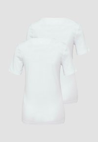 Witte katoen T-shirts met korte mouwen en een ronde hals, met een gladde textuur en zonder zichtbare patronen of accenten.