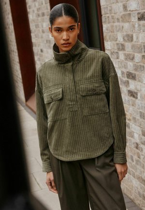 Next, SOFT CORDUROY FUNNEL OVERHEAD SHACKET - Summer jacket - khaki green