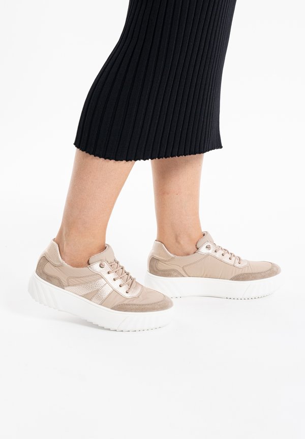 MONACO - Sneaker low - beige