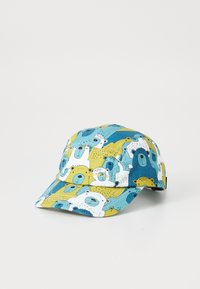 Casquette colorée ornée d'un motif de ours en camaïeu de bleu, blanc et jaune. Fabriquée en tissu avec une visière courbée et une sangle réglable.