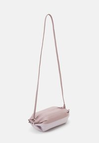 Ausgewählt, light pink/light lilac