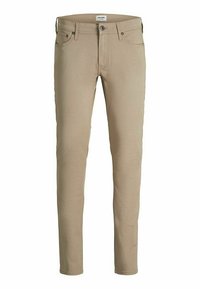 Pantalones de algodón beige con corte slim, cinco bolsillos, cierre de botón y detalles de costura mínimos. Textura lisa con un diseño clásico.