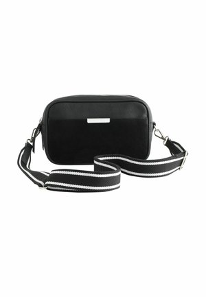 Czarna torebka crossbody z zamkiem błyskawicznym, wykonana ze skóry i zamszu. Posiada odpinany pasek z tkaniny w paski oraz srebrny akcent.