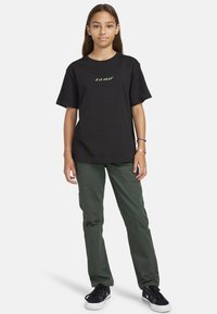 Element NOTHING WEIRD YOUTH - Triko s potiskem - black light green