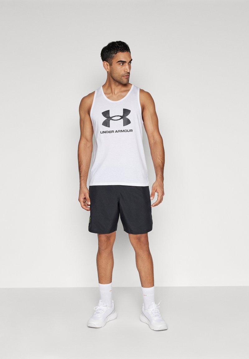 Under Armour Top wit Under Armour Top wit