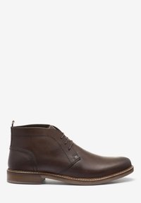 Next WAXY FINISH - Suvarstomi aulinukai - brown