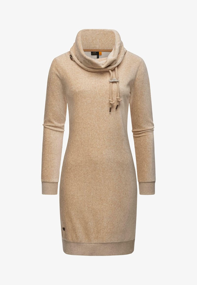 Robe tricotée beige à manches longues avec col cheminée haut et détail à cordon ajustable dans une texture de tissu doux.