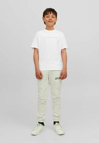 Jack & Jones Junior - T-shirt print - white Miniatuurafbeelding 1