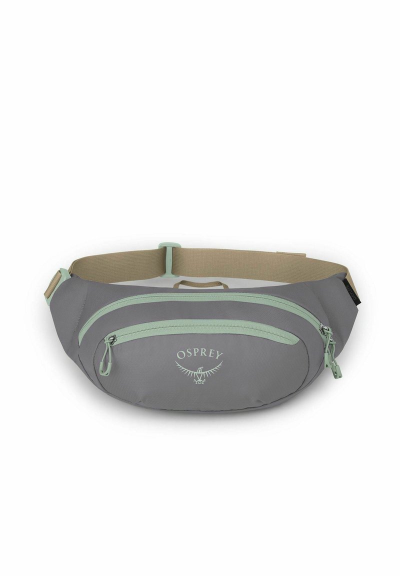 Canguro de cintura Osprey en gris con acentos en verde menta. Cuenta con dos compartimentos con cremallera y una correa ancha ajustable para mayor comodidad.