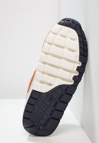 Nike Sportswear AIR MAX 1 - Sportcipő - sail/vintage coral/mars stone