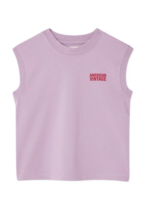 Lilla värviline puuvillane särk ilma varrukateta, ümmarguse kaeluse ja tugevdatud äärega, vasakul rinnal punase "AMERICAN VINTAGE" logoga.