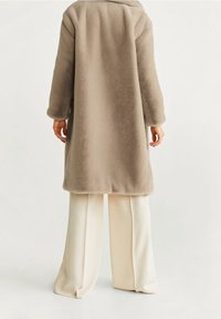 Mango Wintermantel - brown