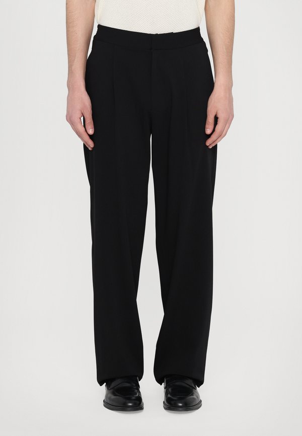 LOOSE FIT UNISEX - Trousers3