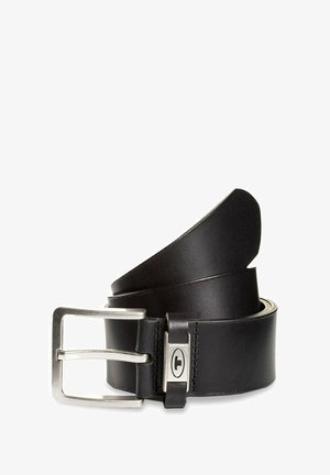 Schwarzer Ledergürtel mit einer silbernen Doppelstichschnalle, glatte Textur, breites Band und genähte Details in der Nähe der Schnallenbefestigung.