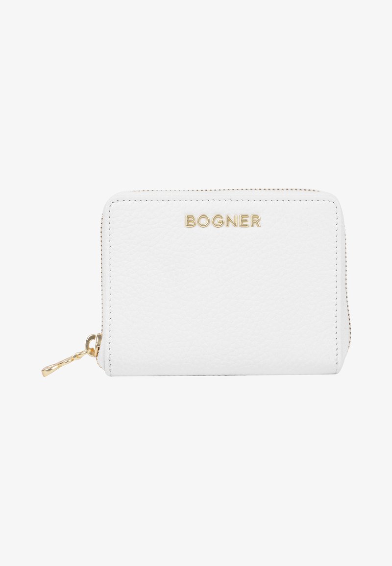 Cartera de cuero blanca con superficie texturizada, herrajes dorados y cierre de cremallera. Presenta el logotipo en relieve "BOGNER" en la parte frontal.