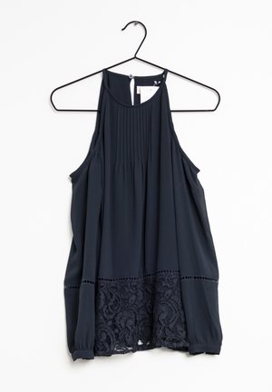 Blus - blue