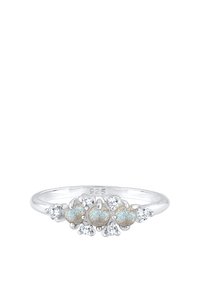 Anello in argento sterling con accenti testurizzati in tono oro e gemme trasparenti, caratterizzato da un design floreale con tre pietre centrali.