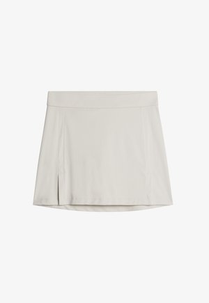 Lysegrå skorts med en let udvidet form, lavet af glat stof, med en sidelukning og en bred talje for komfort.