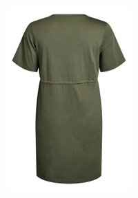 Robe t-shirt vert olive en coton doux. Dotée de manches courtes, d'un col rond et d'une taille froncée pour un ajustement décontracté.