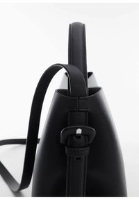 Mango LUCIAM - Bolso de mano - black