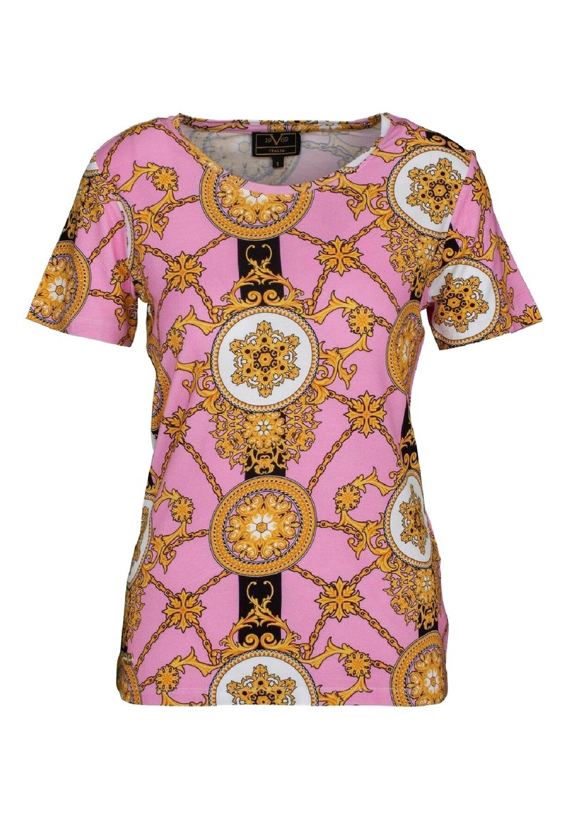 Růžová krátká košile s krátkými rukávy, zdobená zlatými ornamentálními vzory a kulatými motivy, s kulatým výstřihem a hladkým, elastickým materiálem.