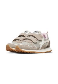 Sneakers beige con tomaia in rete, dettagli in suede, strap in Velcro e suola testurizzata. Presentano un design a stampa leopardata sul tallone.