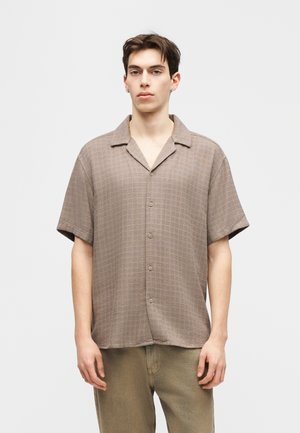 Only & Sons ONSLATHAM REG RESORT STRUC 0257 NOOS - Marškiniai - desert taupe