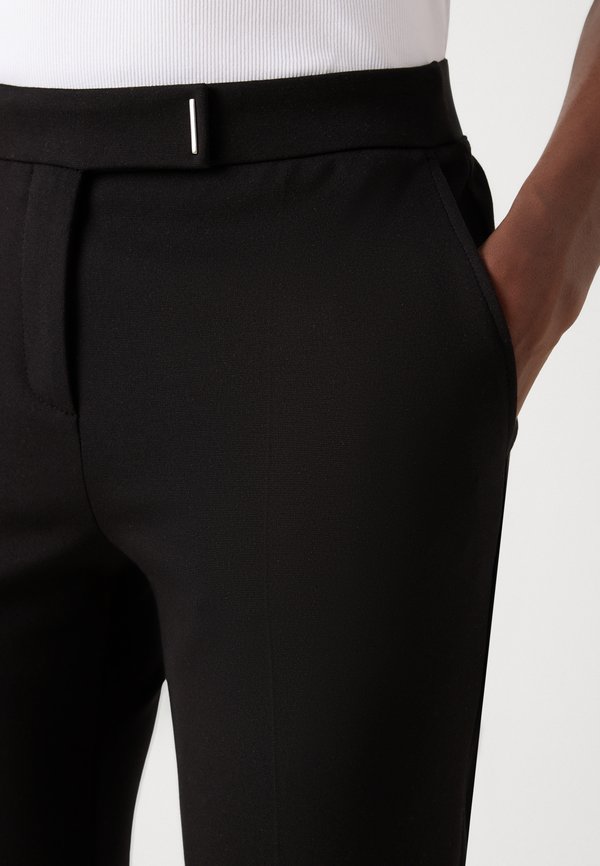 TAPRIA CROP - Trousers3