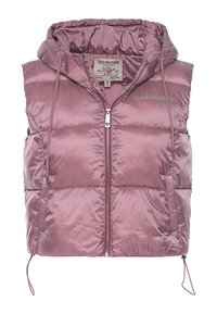Prošívaná vesta v světlé růžové barvě, s zipovým zapínáním, kapucí se stahovacími šňůrkami a vyšitým logem na prsou. Hladký, lesklý povrch.