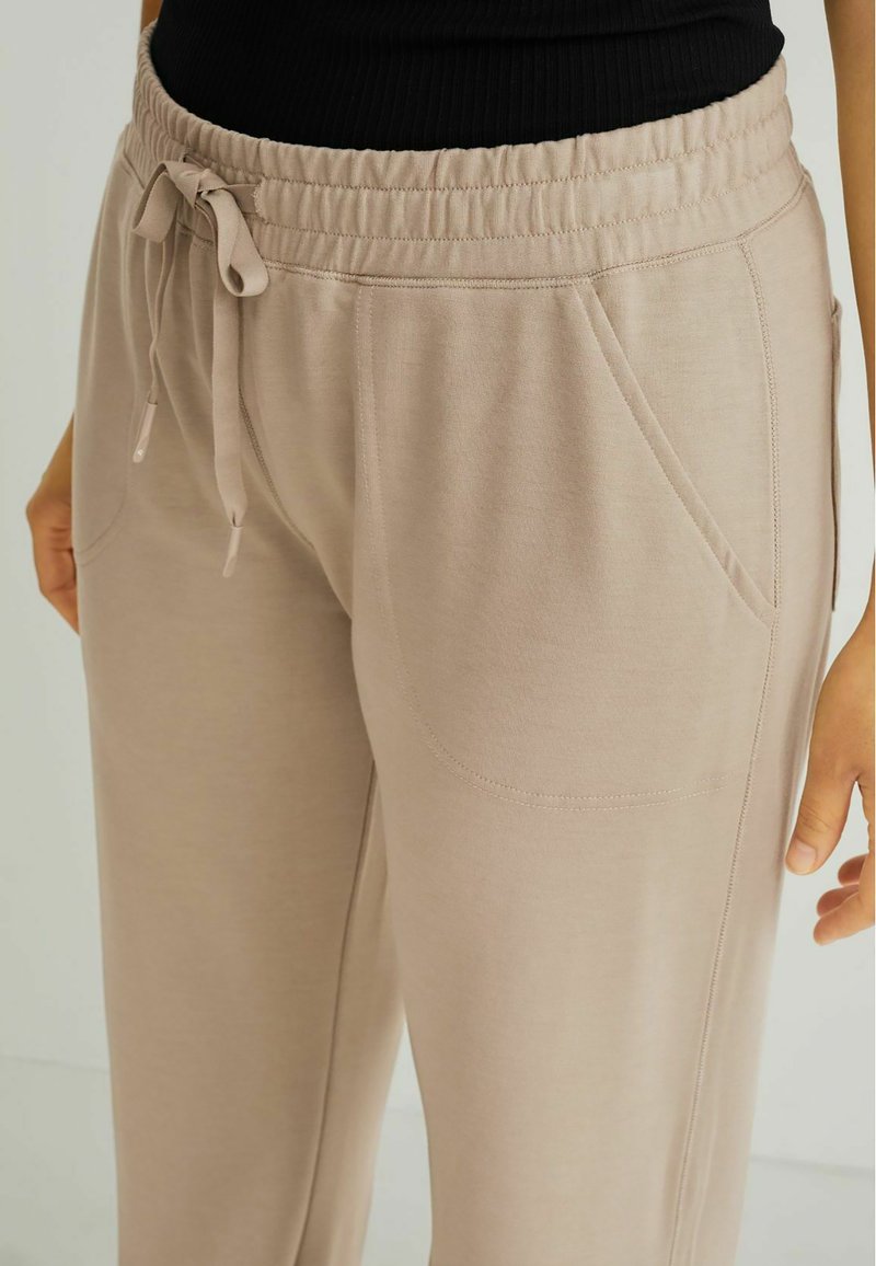 Damen Sportbekleidung | C&A Jogginghose taupe - KS17149 Damen Sportbekleidung | C&A Jogginghose taupe - KS17149