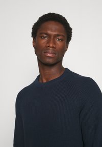 Selected Homme SLHIRVEN CREW  - Camisola - navy blazer