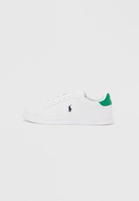 Δεν επιλέχθηκε, white/billiard green/hunt navy