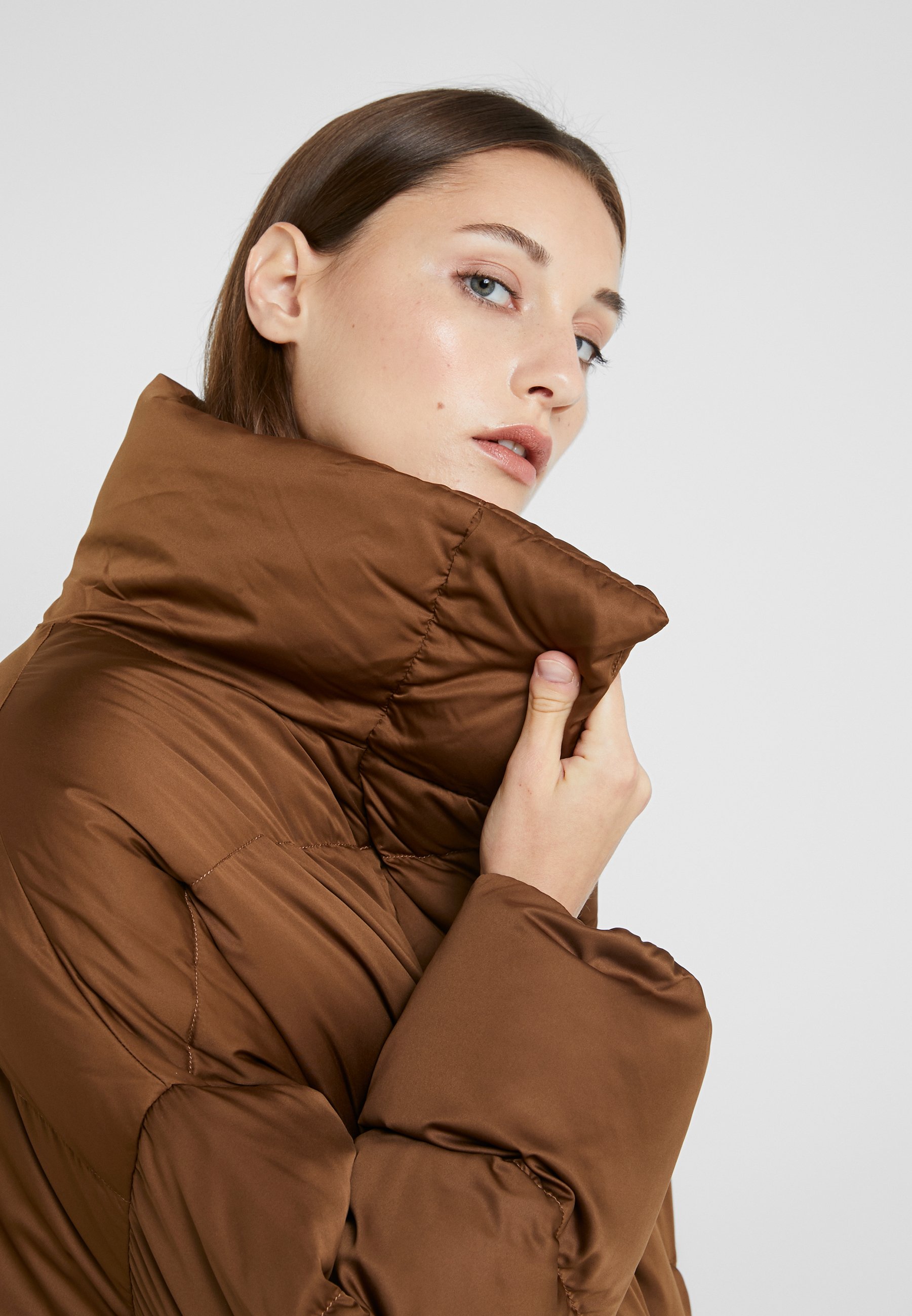 WEEKEND MaxMara BORMIDA Dunkåpe frakk tabackkamel WEEKEND MaxMara BORMIDA Dunkåpe frakk tabackkamel