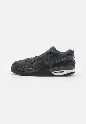 AIR JORDAN 4 RM - Trainers - summit white/university red/sail/grey fog/pale ivory/light brown