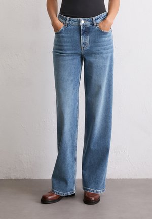 Jeans Straight Leg - tinted vintage blue wash
