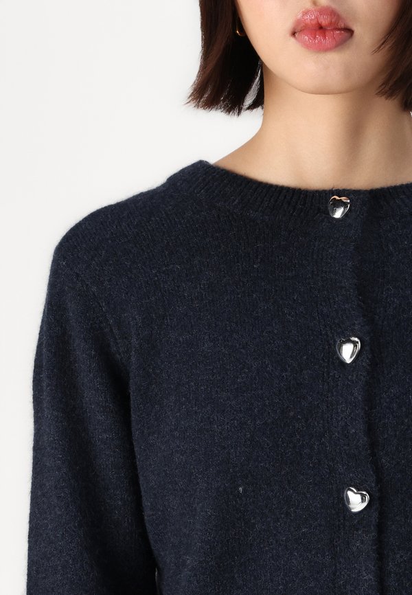 VMFIONA SHORT BUTTON - Cardigan3