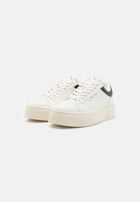 Armani Exchange LION - Tenisice - off white/black