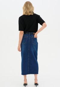 My Essential Wardrobe TAMMIE SS - T-Shirt basic - black